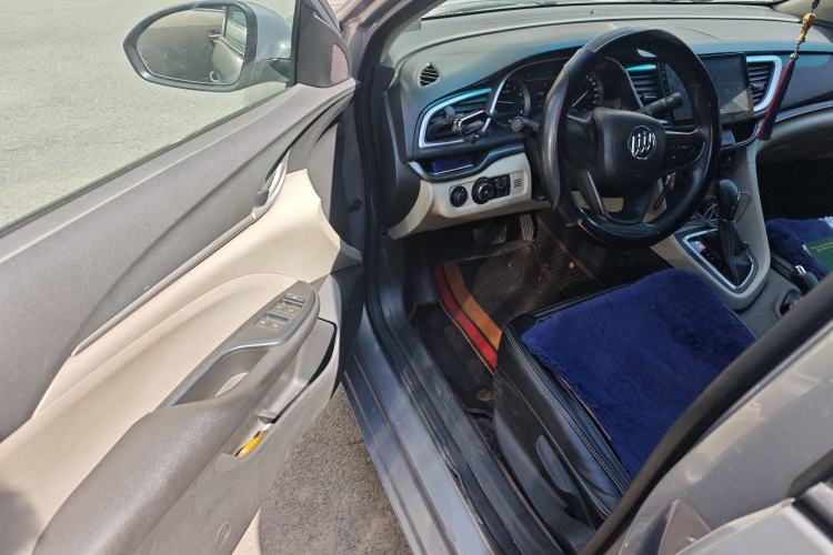 Used Buick GT 2018 15T Dual-Clutch Advanced Model China V Standard Driver Seat