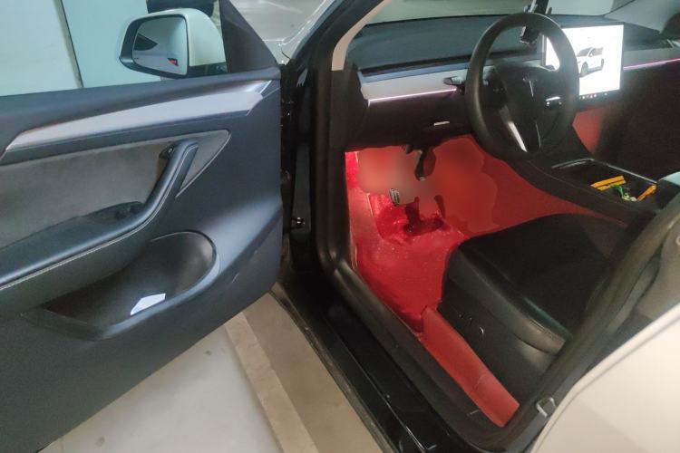 Used Tesla Model Y 2023 Rear-Wheel-Drive Version Driver Seat