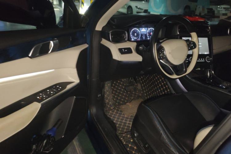 Used Lynk & Co 01 2017 2.0T Two-Wheel Drive Zhaopu Version