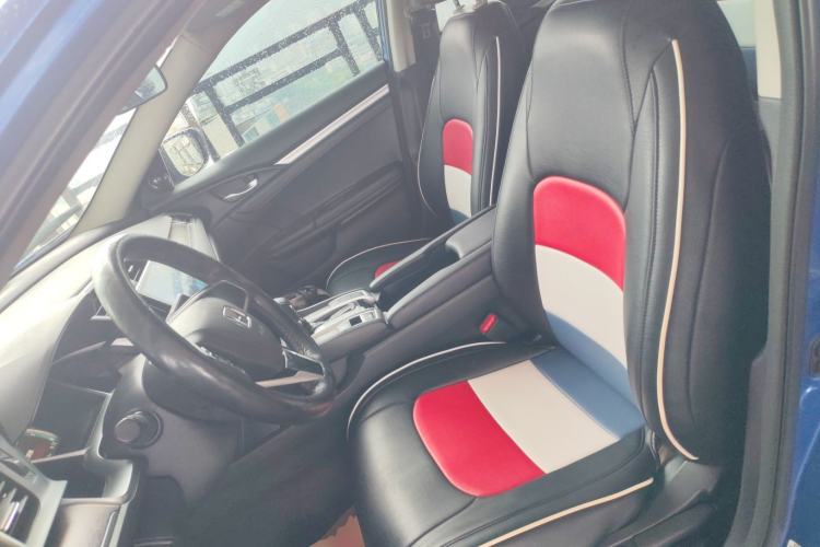 Used Honda Civic 2016 220TURBO CVT Luxury Edition Left Front Seat