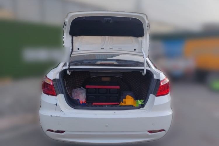 Used Changan Eado 2015 1.6L Manual Luxury Model China IV Standard
