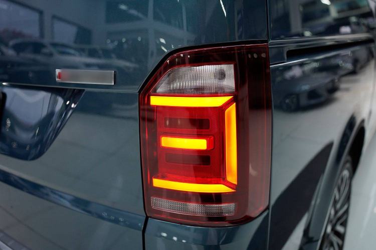 Used Volkswagen Multivan 2019 2.0 TSI 4x4 Prestige Edition 7-Seater
