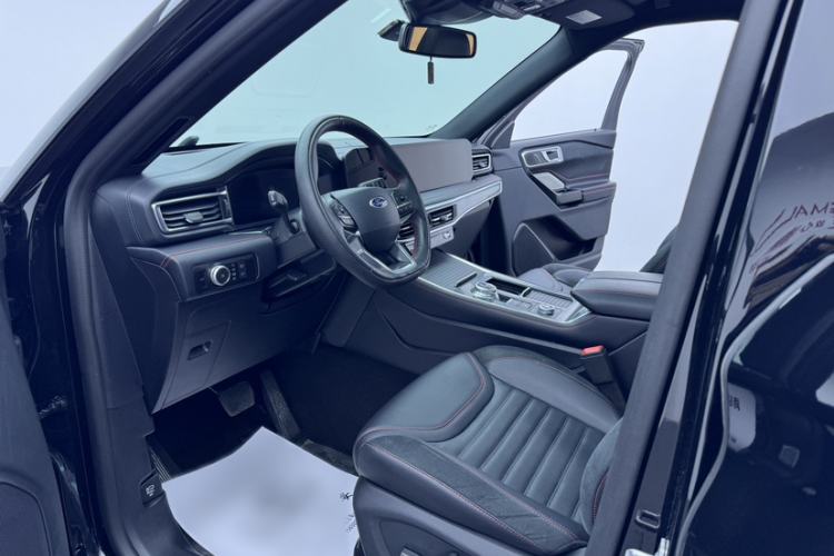 Used Ford Explorer 2023 EcoBoost 285 4x4 ST-LINE 6-Seater
