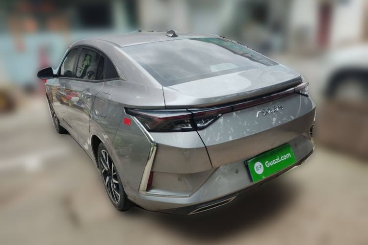 Used Dongfeng Aeolus Yixuan 2020 230T Automatic Dazzle Track Edition
