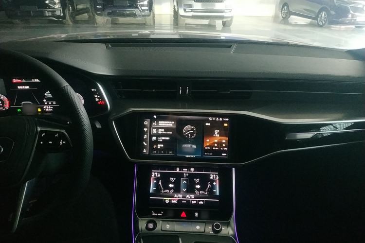 Used Audi A6L 2023 Revised 40 TFSI Luxury Dynamic Edition Center Console