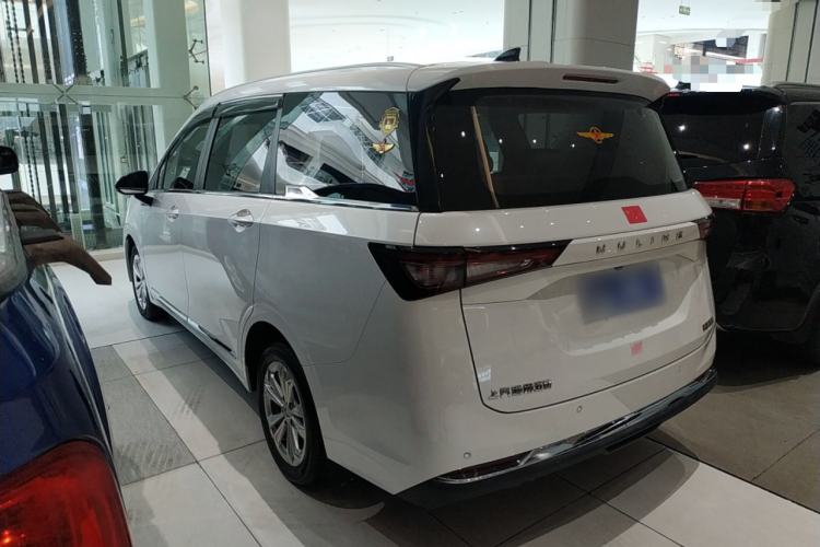 Used Wuling Jiachen 2022 1.5L Manual Light Comfort Edition