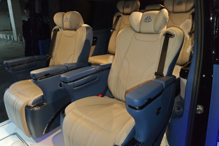 Used Mercedes-Benz Vito 2021 2.0T Business Version 7 Seats