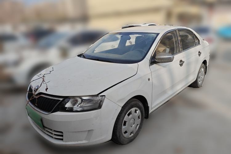 Used Skoda Rapid 2016 1.6L Manual Front-Wheel-Drive Version
