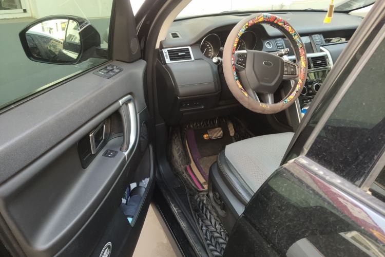 Used Land Rover Discovery Sport 2017 2.0T SE
