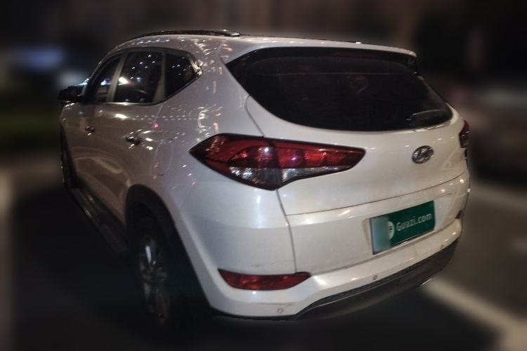 Used Hyundai Tucson 2015 1.6T Dual-Clutch Two-Wheel-Drive Smart Model Rear Left 45 Deg