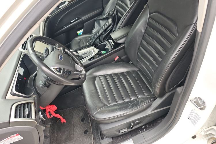 Used Ford Mondeo 2013 2.0L GTDi 200 Luxury Model