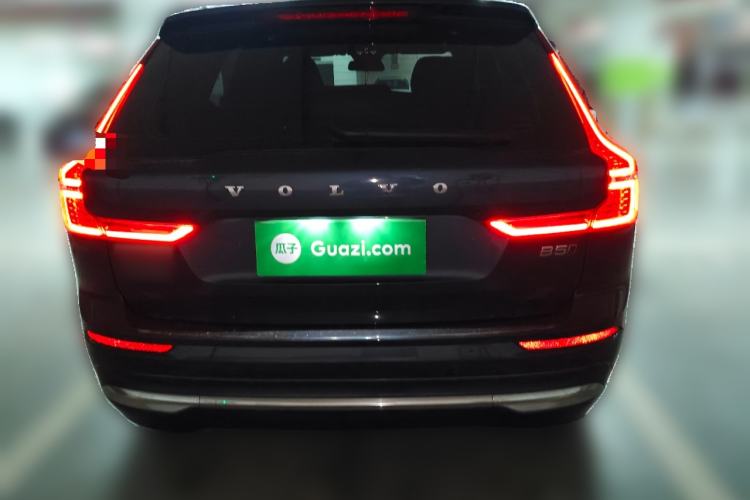 Used Volvo XC60 2024 B5 4x4 Smart Luxury Edition
