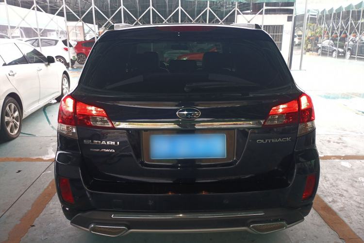 Used Subaru Outback 2014 2.5i Yashang Sport Edition
