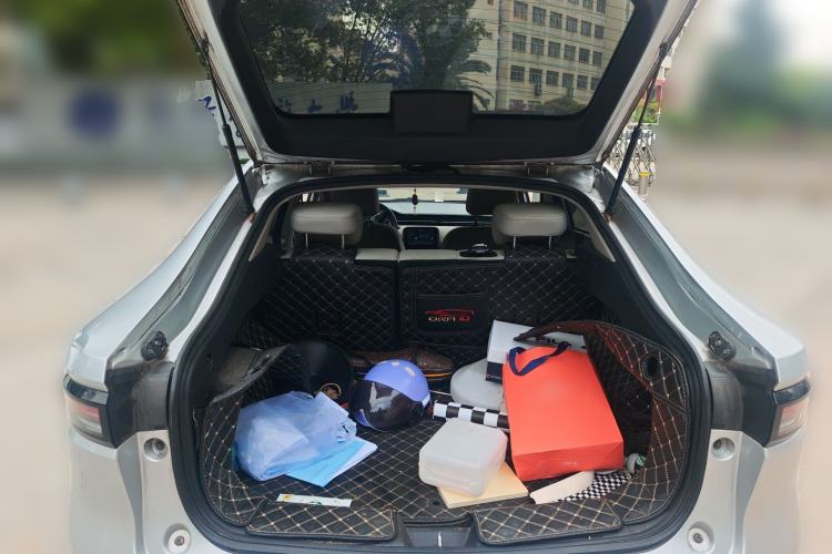 Used ORA iQ 2018 High-Range Version Smart Connectivity Model
