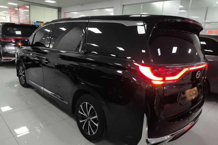 Used GAC Trumpchi M8 2023 Lingxiu Series 390T Luxury Edition Exterior 2