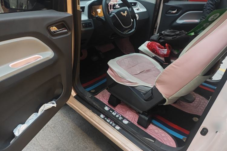 Used Wuling Hongguang MINIEV 2022 Macaron Premium Model – Lithium Iron Phosphate