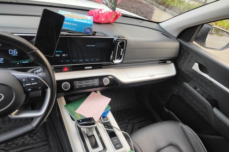 Used Hyundai ix35 2023 Musso 2.0L Deluxe Edition DLX Audio And AC Panel