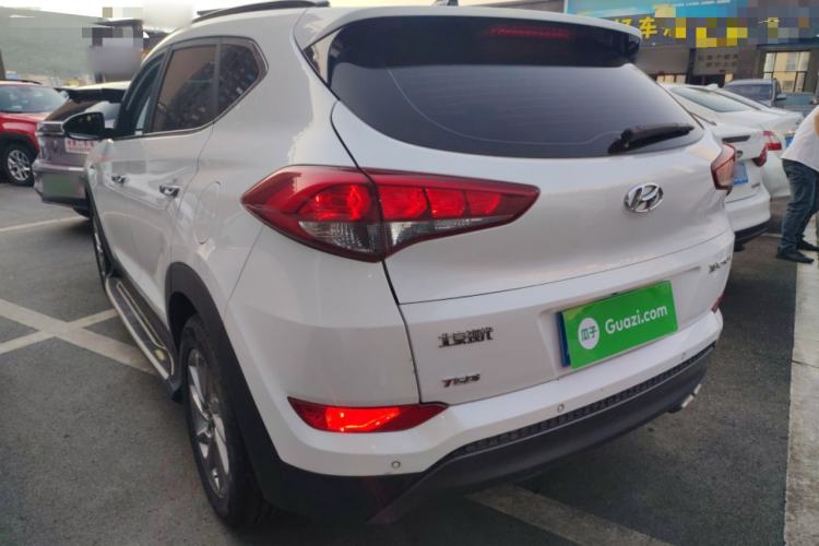 Used Hyundai Tucson 2015 1.6T Dual-Clutch Two-Wheel-Drive Smart Model Rear Left 45 Deg