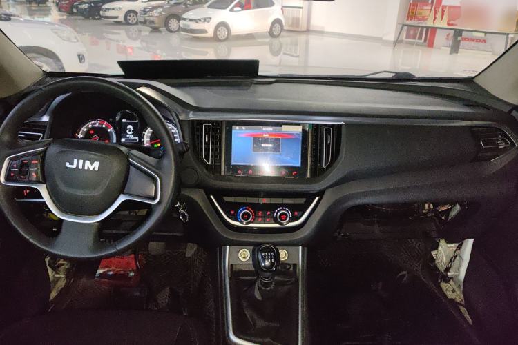 Used Isuzu JLM 2020 2.5T Two-Wheel Drive Diesel Leading-Edge Version JE4D25Q6A Meeting China VI Emission Standards