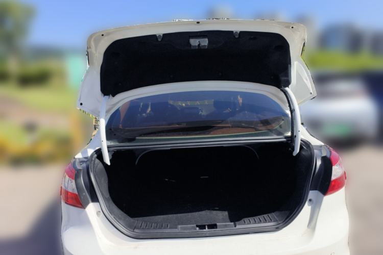 Used Ford Focus 2012 Sedan 1.6L Automatic Comfort Model