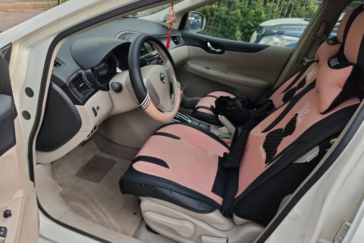 Used Nissan Tiida 2011 1.6L CVT Smart Version Left Front Seat