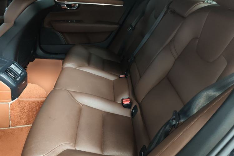 Used Volvo S90 2023 B5 Zhiyi Luxury Edition