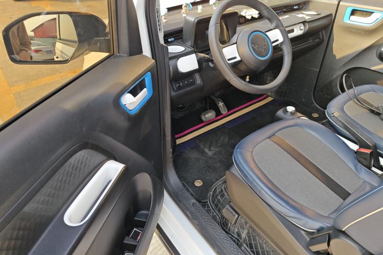 Used Wuling Hongguang MINIEV 2022 GAMEBOY 200km Gaming Edition with Lithium Iron Phosphate
