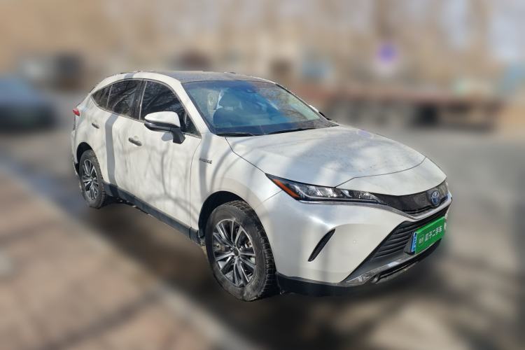 Used Toyota Harrier 2022 Dual-Engine 2.5L CVT Two-Wheel Drive Luxury Edition Front Right 45 Deg