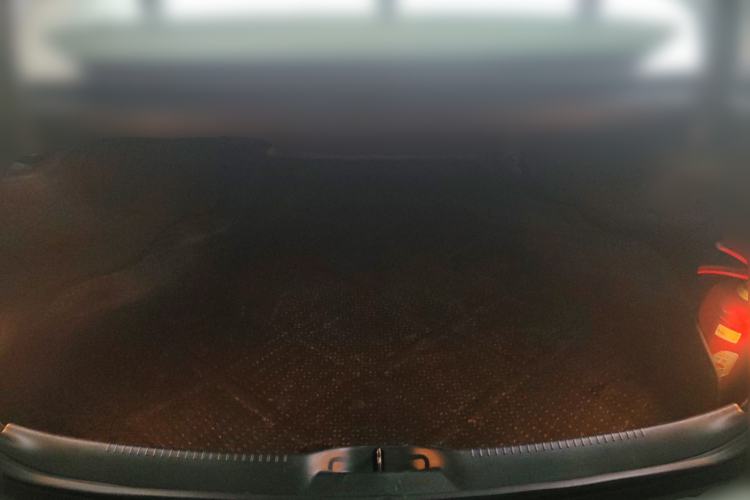 Used Chrysler 300C 2013 3.6L Luxury Edition Trunk