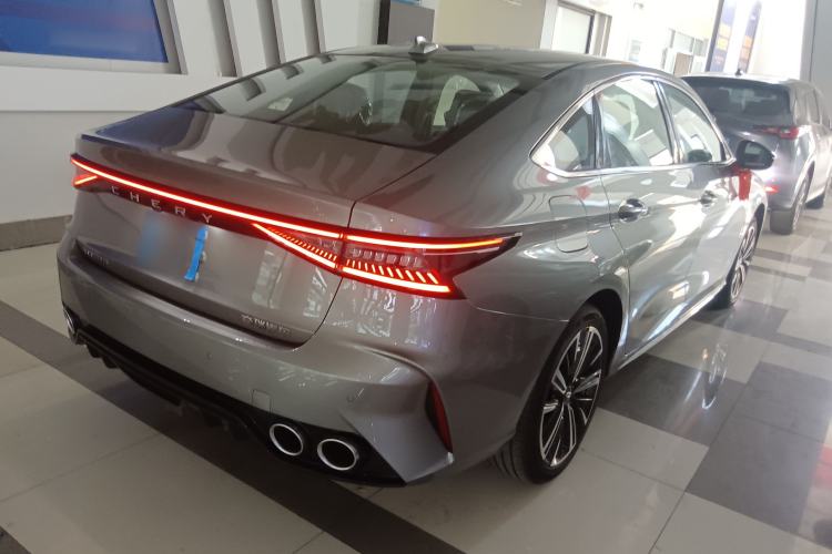 Used Chery Arrizo 8 2025 1.6T DCT Excellence Edition
