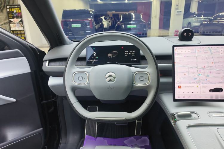 Used Nio ES8 2023 100kWh Signature Edition
