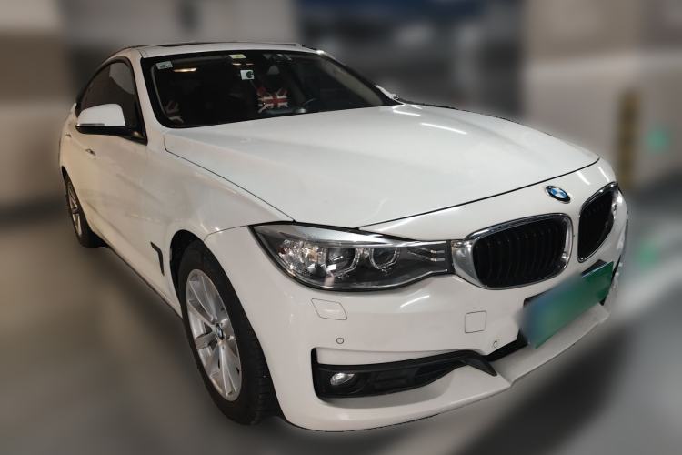 Used BMW 3 Series GT 2016 320i Fashion Model
