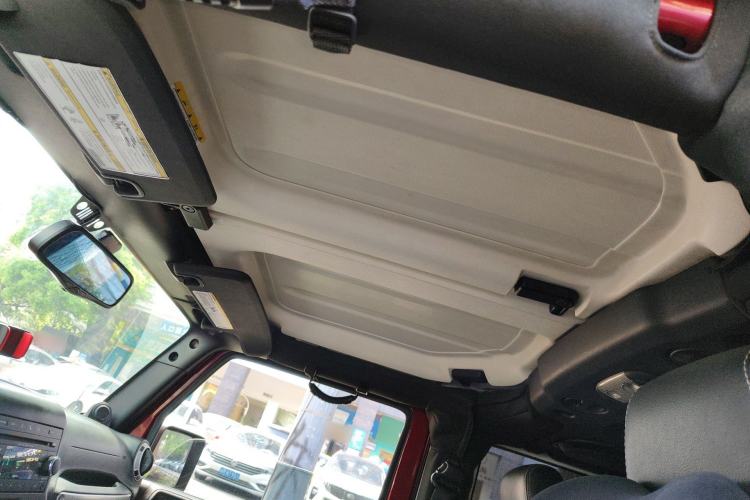 Used Jeep Wrangler 2012 3.6L Rubicon two-door model