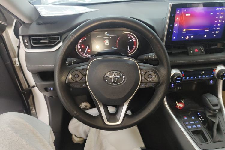 Used Toyota RAV4 2021 2.0L CVT 4x4 Trend Edition
