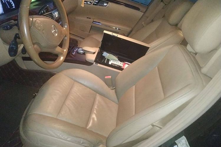 Used Mercedes-Benz S-Class 2010 S 350 L Luxury Model Left Front Seat