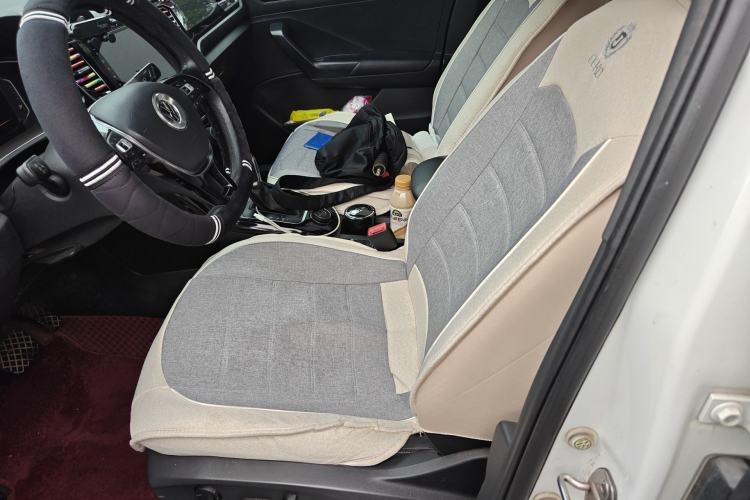 Used Volkswagen T-ROC 2018 280TSI DSG Four-Wheel Drive Luxury Version China V Emission Standard Left Front Seat