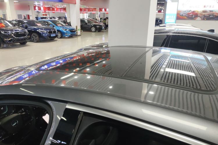 Used BYD Han 2020 EV Long-Range Luxury Model
