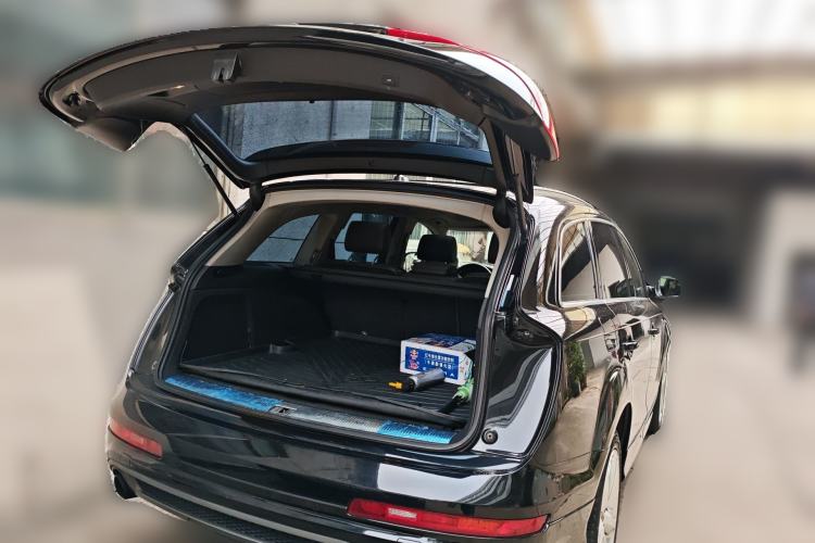 Used Audi Q7 2014 35 TDI Sport Edition
