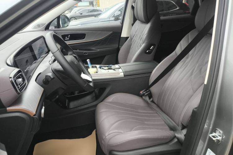 Used Chery Tiggo 9 C-DM 2025 1.5T 106KM Ultra-Comfort Edition 5 Seats Lithium-NMC