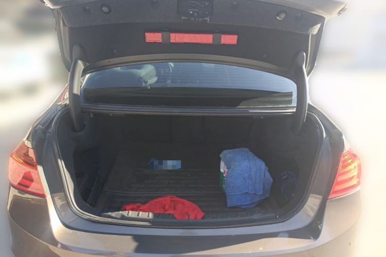 Used BMW 3 Series 2013 320i Sport Design Package