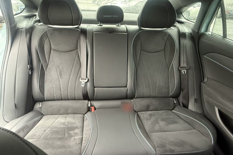 Used Volkswagen Passat 2025 Pro 380TSI Starry Dragon Luxury Edition Interior 6