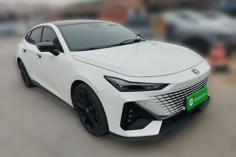 Used CHANGAN UNI-V 2022 1.5T Prestige Version