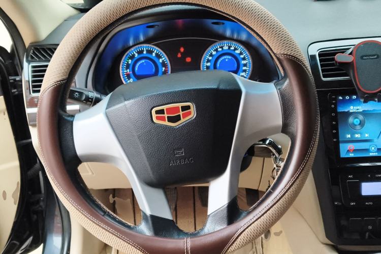 Used Geely Auto EC8 2015 2.0L Manual Elite Edition