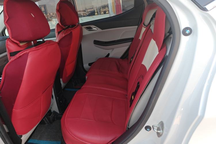 Used BYD Yuan Pro 2021 401 km Luxury Version Left Rear Seat