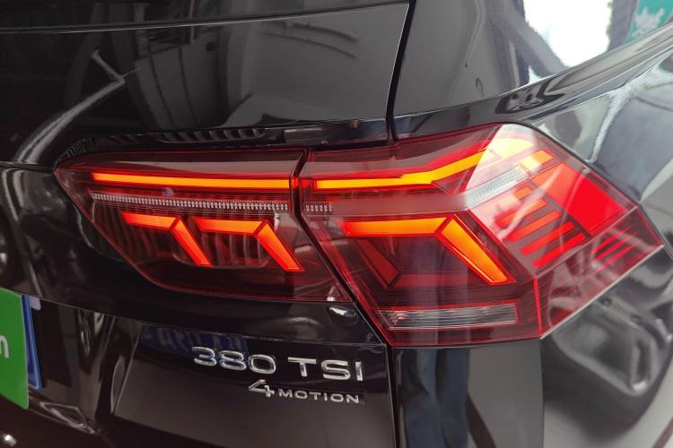 Used Volkswagen Tiguan L 2022 380TSI Automatic All-Wheel Drive R-Line Flagship 7-Seater