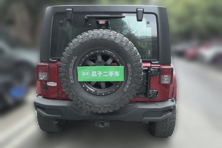 Used Jeep Wrangler 2012 3.6L Sahara Four-Door Edition
