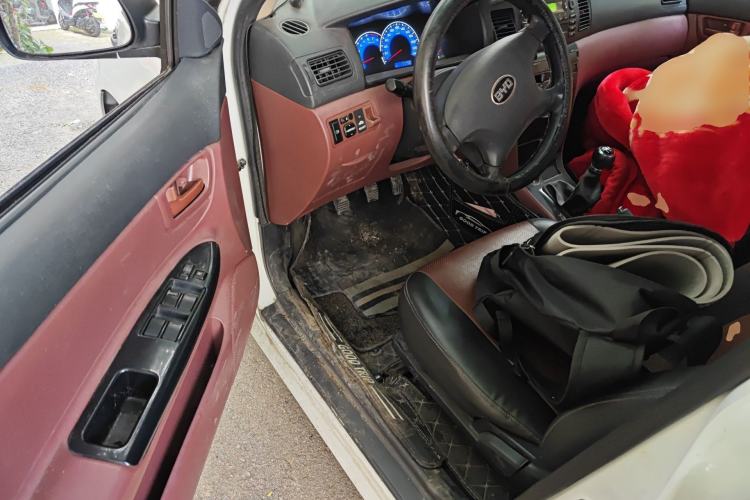 Used BYD F3 2012 Energy-Saving Model 1.5L Manual Comfort Version
