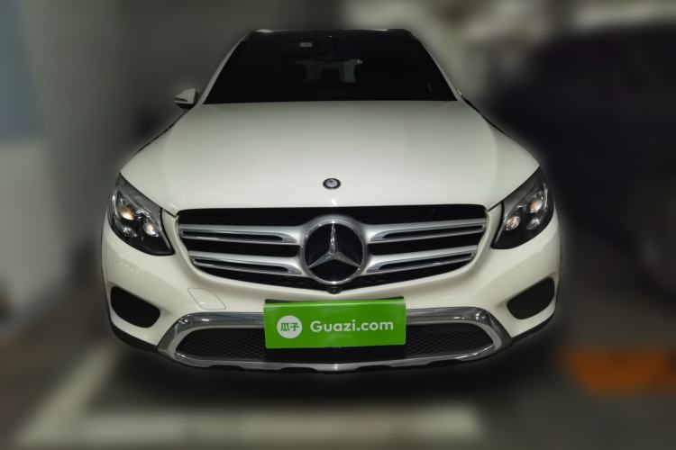 Used Mercedes-Benz GLC 2016 GLC 300 4MATIC Dynamic Model Exterior 1