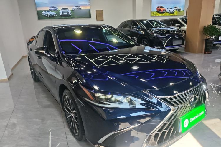 Used Lexus ES 2021 300h Deluxe Edition