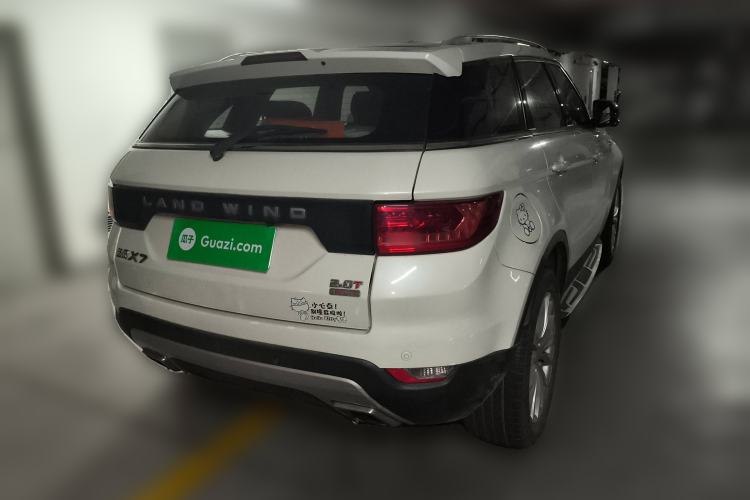 Used Land X7 2015 2.0T Panoramic Flagship Edition Rear Right 45 Deg